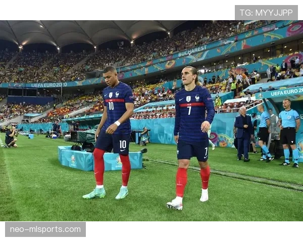 格列兹曼在世界杯与欧洲杯淘汰赛中的对手特点与应对策略分析